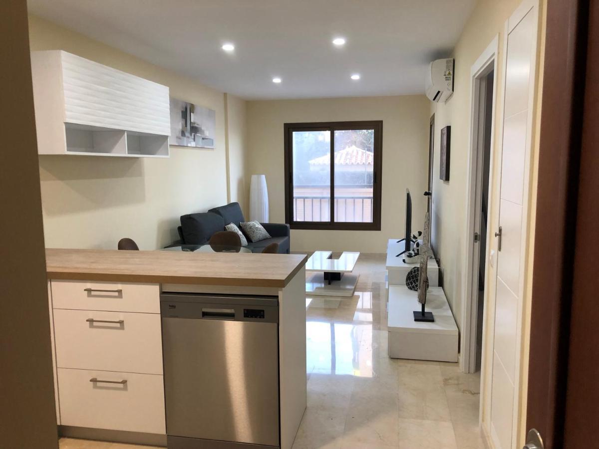 Moderno Apartamento En Primera Linea Paseo Maritimo Fuengirola Exterior foto