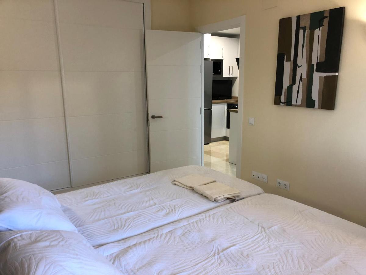 Moderno Apartamento En Primera Linea Paseo Maritimo Fuengirola Exterior foto